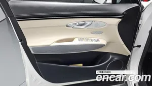 Genesis GV70, 2023 — миниатюра 13