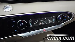 Genesis GV70, 2023 — миниатюра 29