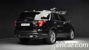 Ford Explorer, 2018 — миниатюра 2