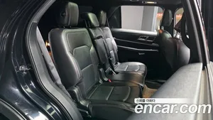 Ford Explorer, 2018 — миниатюра 12