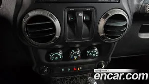 Jeep Wrangler, 2015 — миниатюра 20