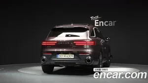 Genesis GV70, 2021 — миниатюра 4