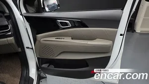 Kia Carnival, 2024 — миниатюра 15