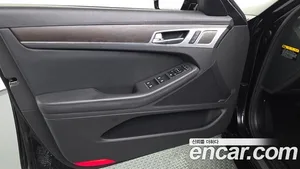 Genesis G80, 2019 — миниатюра 14
