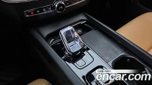 Volvo XC60, 2023 — миниатюра 11
