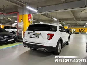 Ford Explorer, 2020 — миниатюра 4
