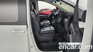 Hyundai Staria, 2023 — миниатюра 16