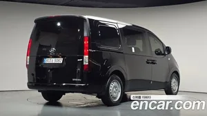 Hyundai Staria, 2022 — миниатюра 1