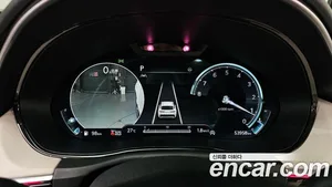 Genesis GV70, 2023 — миниатюра 8