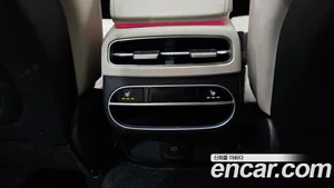 Genesis GV70, 2023 — миниатюра 18