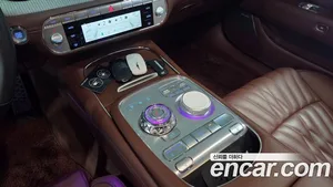 Genesis G90, 2022 — миниатюра 11