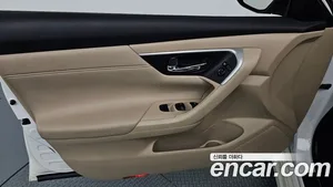Nissan Altima, 2018 — миниатюра 14