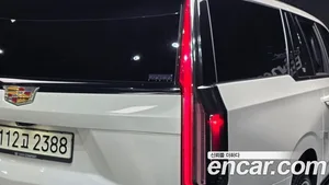 Cadillac Escalade, 2021 — миниатюра 9