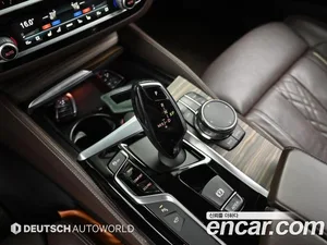 BMW 5-Series, 2017 — миниатюра 11