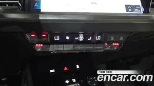 Audi Q4 e-tron, 2022 — миниатюра 32