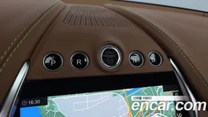 Astonmartin DBX, 2023 — миниатюра 12