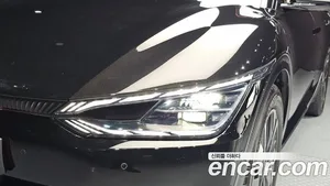 Kia EV6, 2023 — миниатюра 7