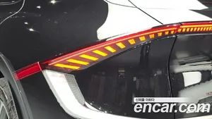 Kia EV6, 2023 — миниатюра 8