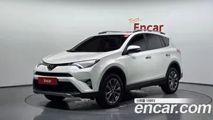 Toyota RAV4, 2018 — миниатюра 1