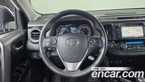 Toyota RAV4, 2018 — миниатюра 13