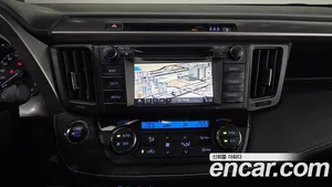 Toyota RAV4, 2018 — миниатюра 15