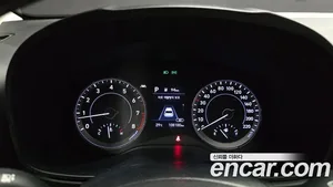 Hyundai Venue, 2022 — миниатюра 8