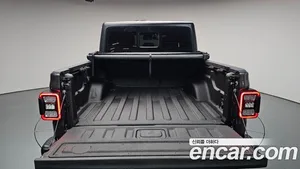 Jeep Gladiator, 2021 — миниатюра 25