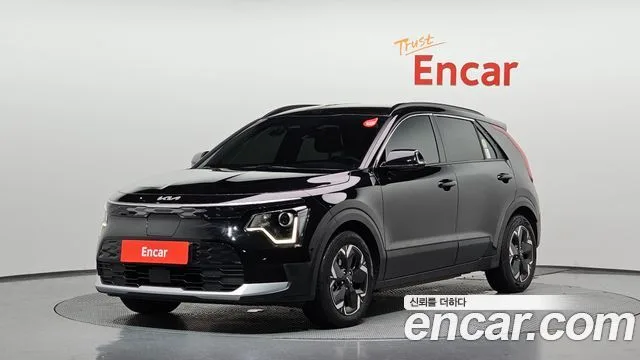 Kia Niro, 2022 — фото автомобиля из Кореи