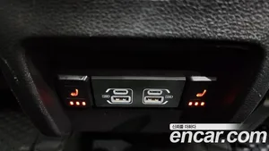 Jeep Cherokee, 2021 — миниатюра 18