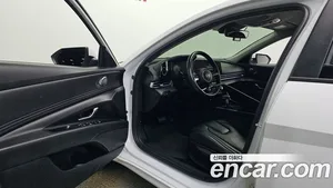 Hyundai Avante, 2023 — миниатюра 13