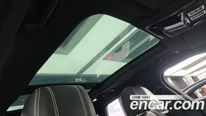 Land Rover Range Rover Velar, 2020 — миниатюра 17
