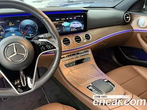 Mercedes-Benz E-Class, 2021 — миниатюра 13