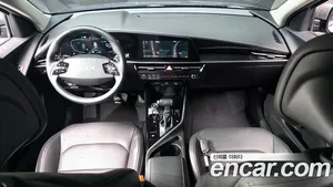 Kia Niro, 2022 — миниатюра 10