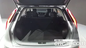 Kia Niro, 2022 — миниатюра 23