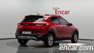 Kia Stonic, 2018 — миниатюра 1