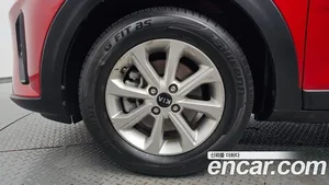 Kia Stonic, 2018 — миниатюра 4