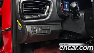 Kia Stonic, 2018 — миниатюра 22