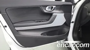 Polestar Polestar 2, 2025 — миниатюра 14