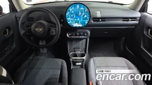 Mini Cooper, 2024 — миниатюра 9