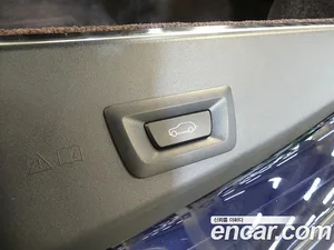 Rolls-Royce Cullinan, 2022 — миниатюра 13