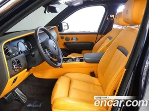 Rolls-Royce Cullinan, 2022 — миниатюра 15