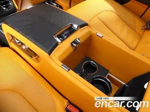 Rolls-Royce Cullinan, 2022 — миниатюра 17