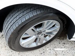 Genesis GV70, 2024 — миниатюра 20