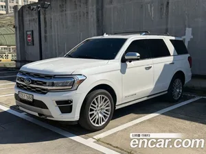 Ford Expedition, 2023 — миниатюра 1