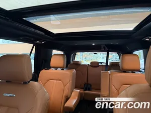 Ford Expedition, 2023 — миниатюра 7