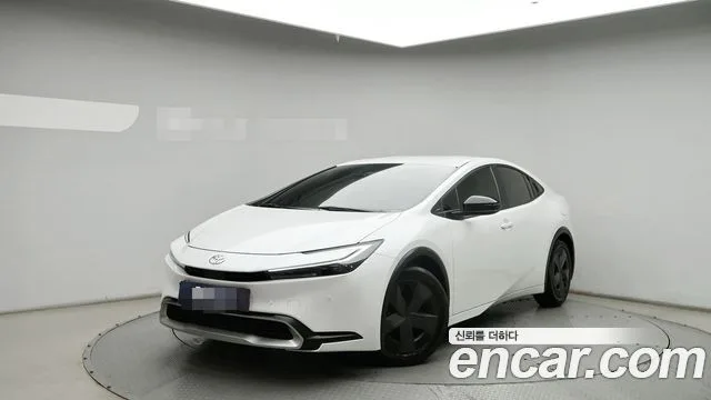 Toyota Prius, 2023 — фото автомобиля из Кореи