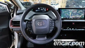 Toyota Prius, 2023 — миниатюра 13