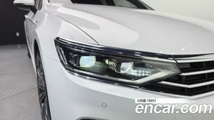 Volkswagen Passat, 2021 — миниатюра 8