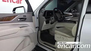 Cadillac Escalade, 2023 — миниатюра 10