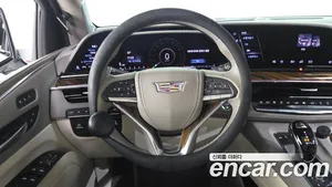 Cadillac Escalade, 2023 — миниатюра 13